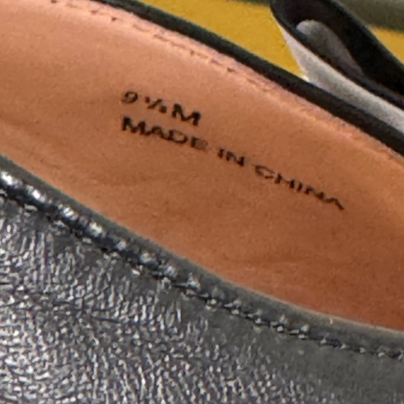 Kate Spade New York Wallace Bow Cap Toe Ballet Flats Black & White Size 9.5 - Picture 12 of 13